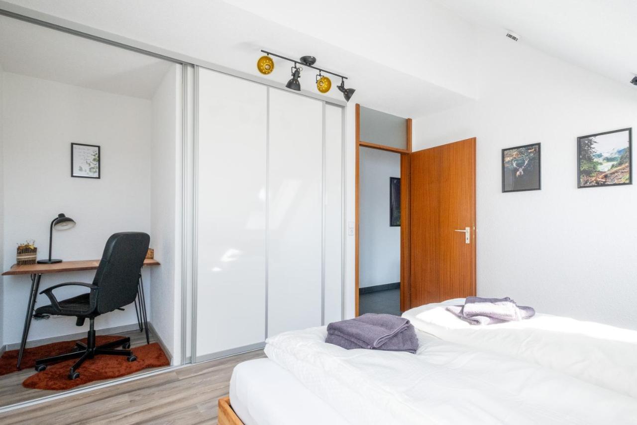 Nature Terminal Apartment - Unterwegs Zuhause Steinenbronn Exteriér fotografie